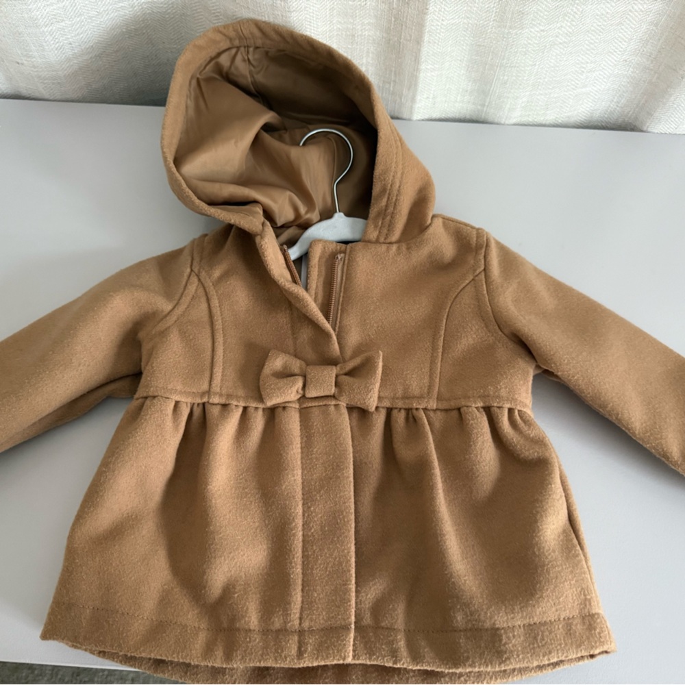 Baby girl Tan Hooded Jacket sz 6-12m